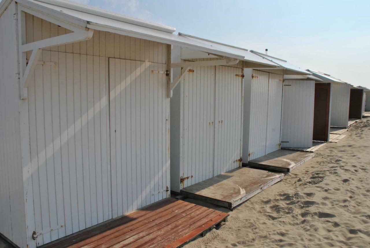 Ferienwohnung Wenduine Op Zeedijk Exterior foto